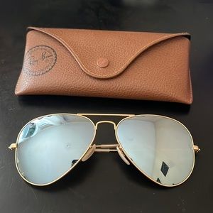 Matte Gold Mirror Lens Ray Ban Aviator Sunglasses